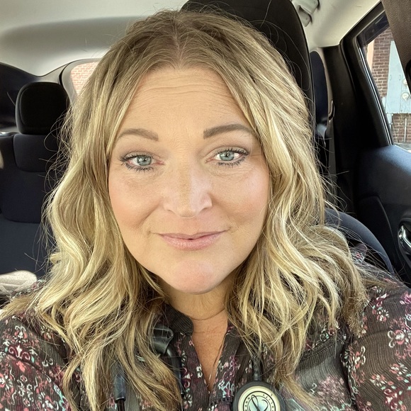 Meet your Posher, Jerree - Picture 1 of 1